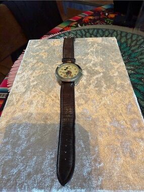 Mickey Mouse Motion Watch Men’s
